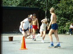 0DIA 1985 RAVA PUPS 1